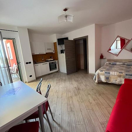 Chery Holiday Home Riva Ligure Exterior foto