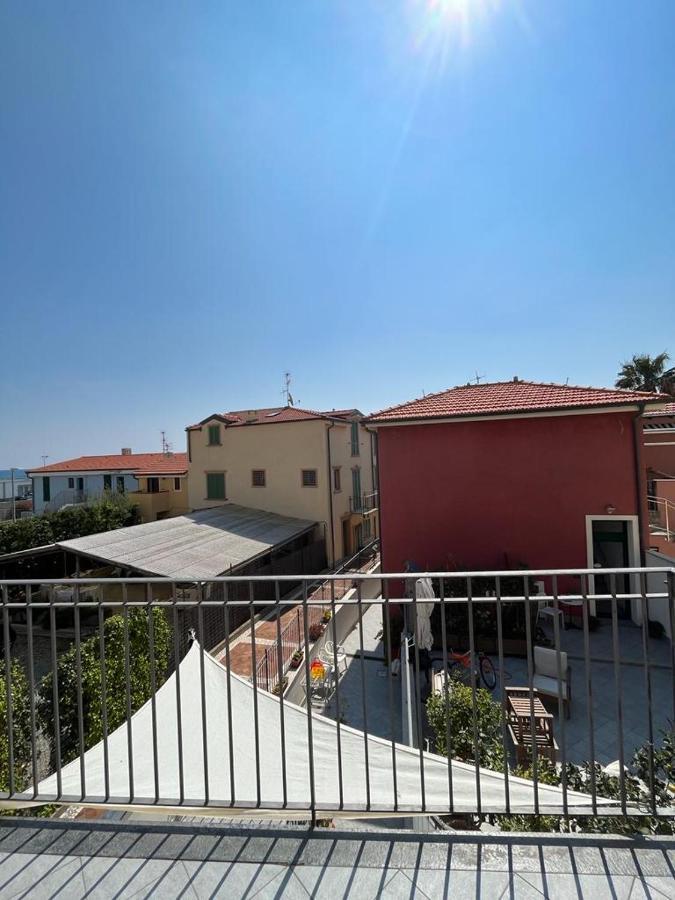 Chery Holiday Home Riva Ligure Exterior foto
